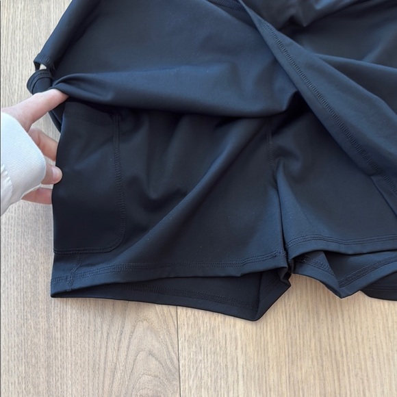 Amazon | Women's Black Mini Skort | M - Picture 4 of 8